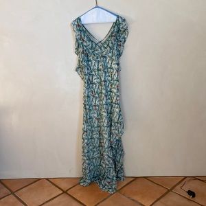 Chelsea & Violet Floral and Flowy Maxi Dress